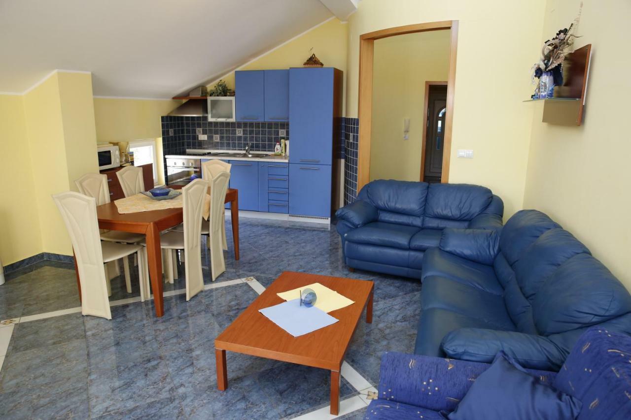 Vila Nara Hotel Vodice Kültér fotó
