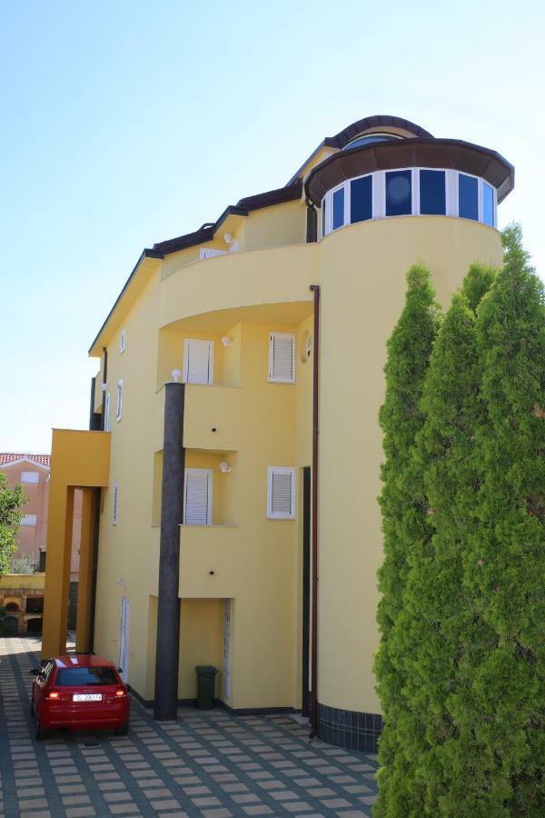 Vila Nara Hotel Vodice Kültér fotó